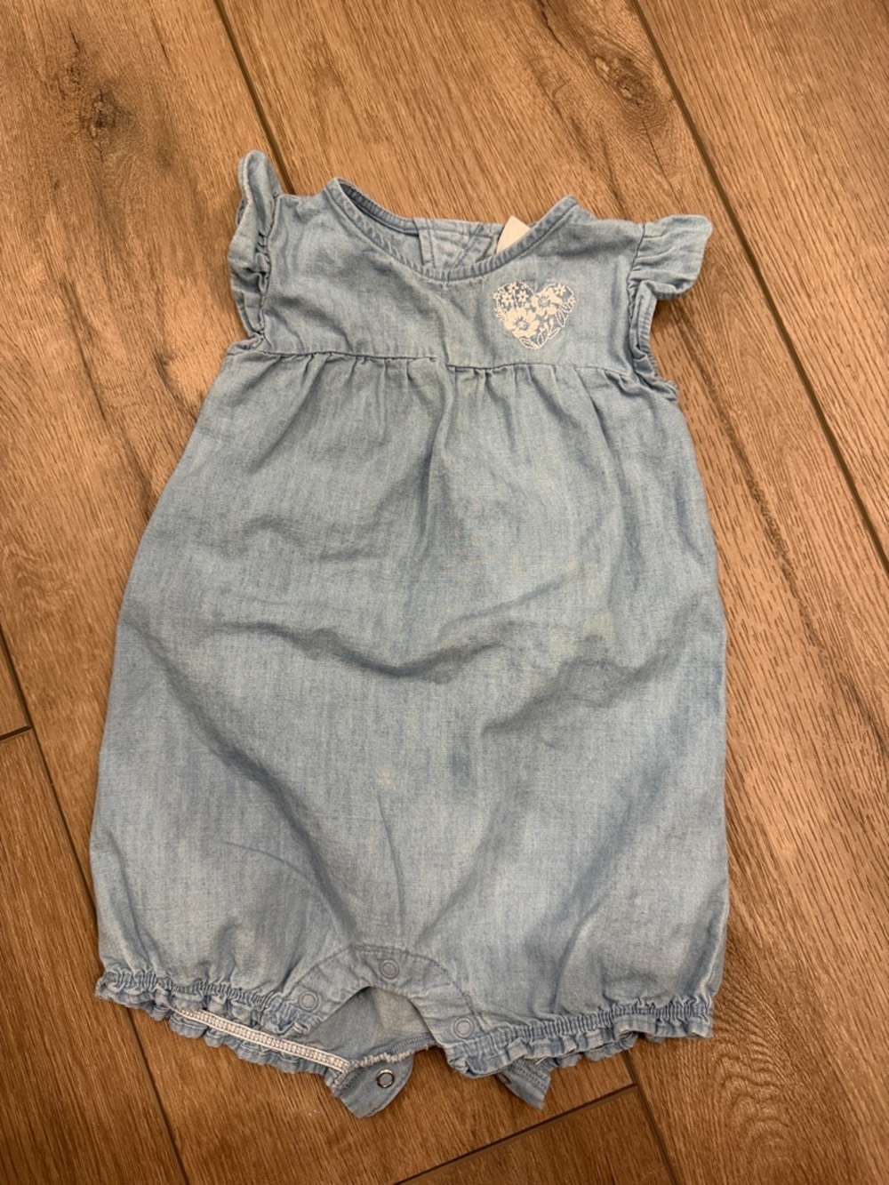 MIX & MATCH Kids' Clothes - 10 for $20